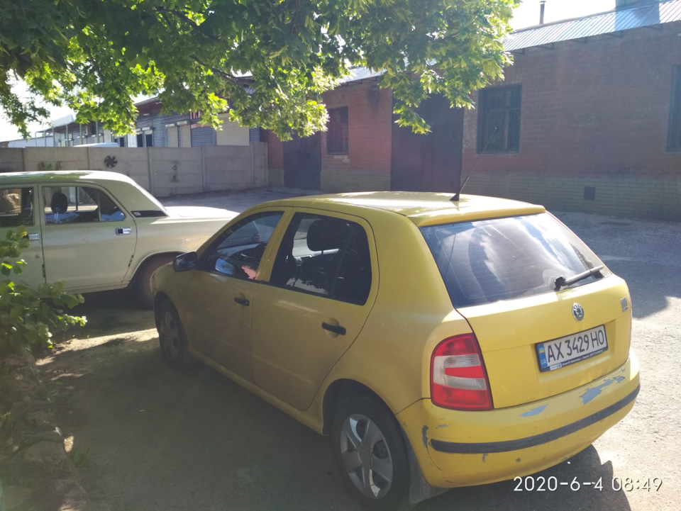Задній плафон освітлення салону volkswagen polo hatchback (Tiguan) 5