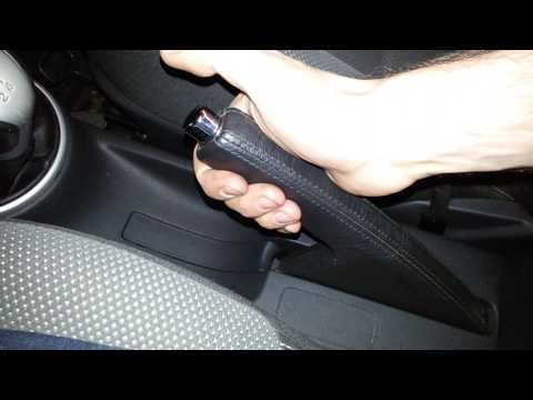 Не держит ручник Fabia MK2… 1