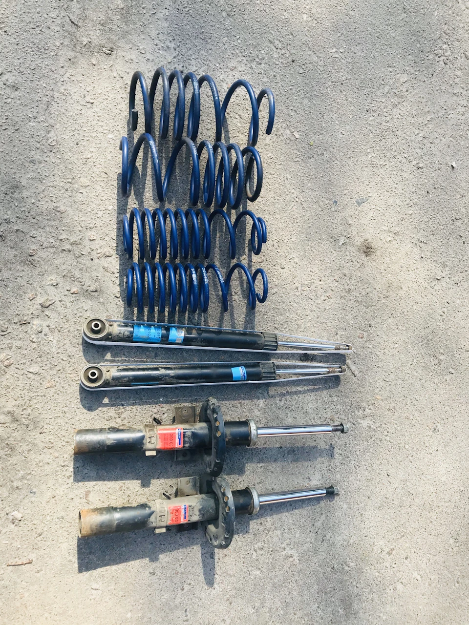 Пружини H&R -40mm та стійки Sachs
