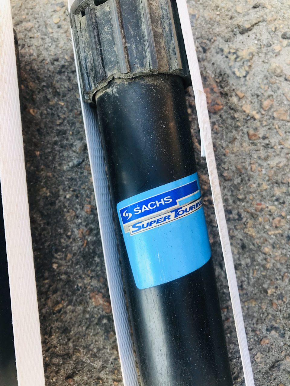 Пружини H&R -40mm та стійки Sachs 3