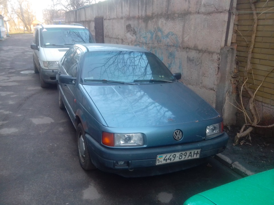 продам Volkswagen Passat B3, седан 4