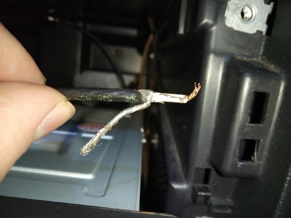 Нова магнітола RCD 330 PLUS desay. 2