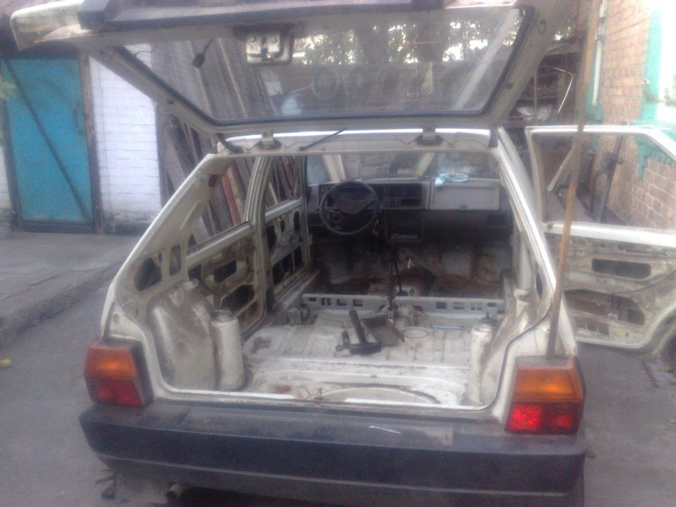 Фарбування шкоди