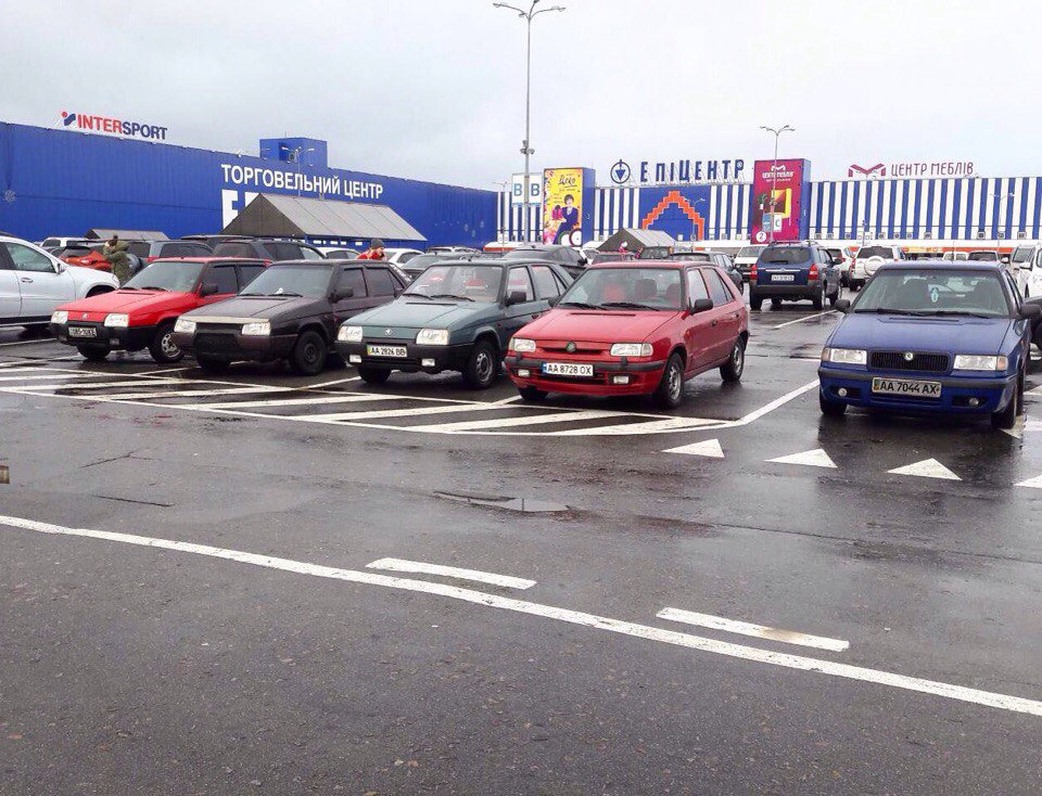 Skoda Club 4