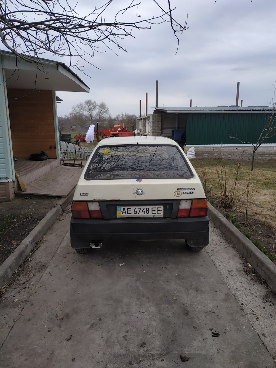 Згнив, відпав глушник, не біда... 4