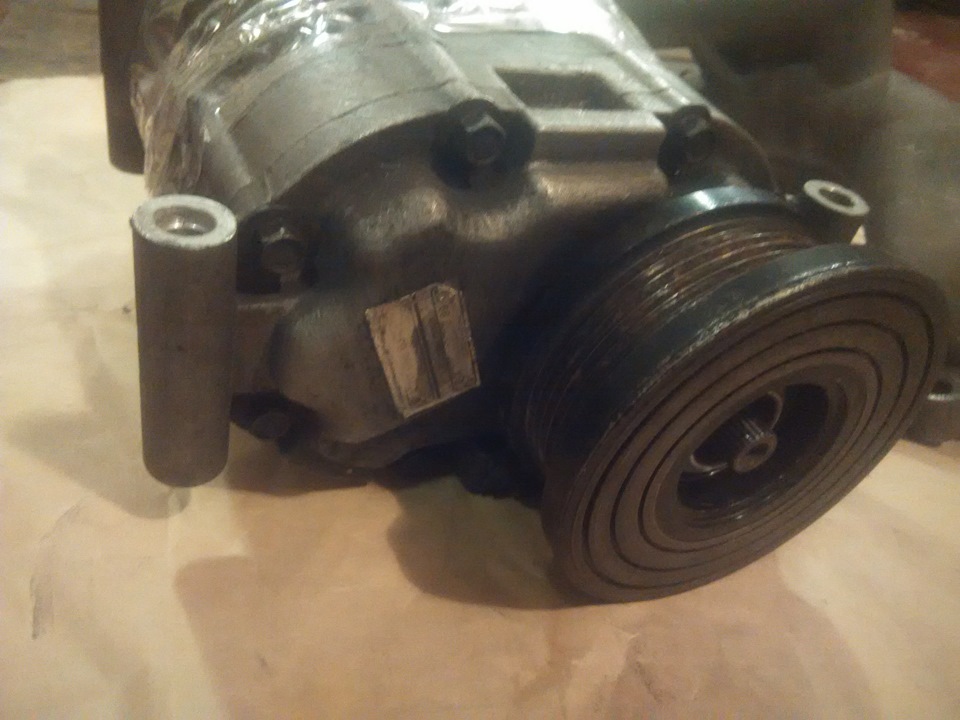 Уже не продаю Компрессор Eaton m62 2