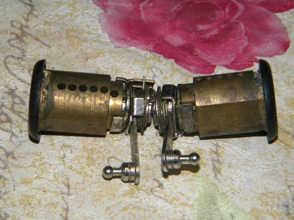 Прийшли замочки. 4