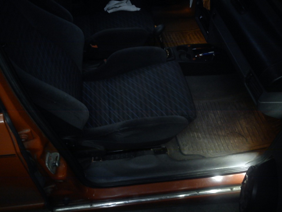 Встановив Recaro і тепер шукаю оригінальні кнопки підігріву! 2