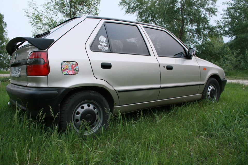 Весняні 3