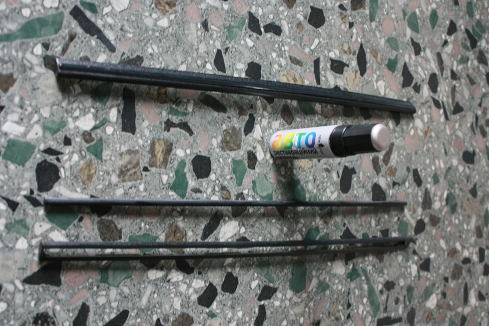 Відновив молдиги передньої ґрати 1