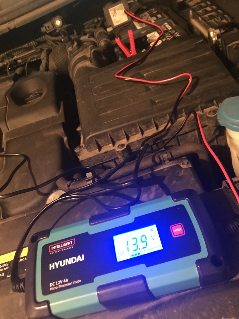 Купив зарядку Hyundai HY400 3