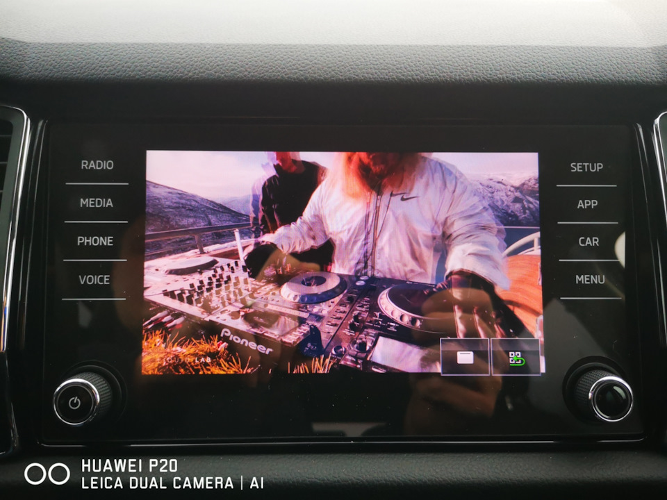 Mirrorlink bolero + sony performance 1