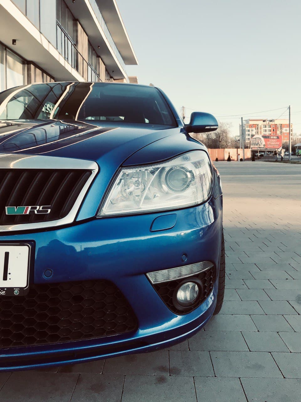 Заміна скла ПТФ Skoda A5 RS, VW CC, Caddy (скло протитуманних фар) 1