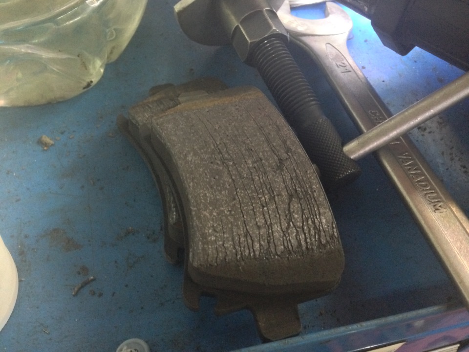 Встановлення колодок PowerStop. 1