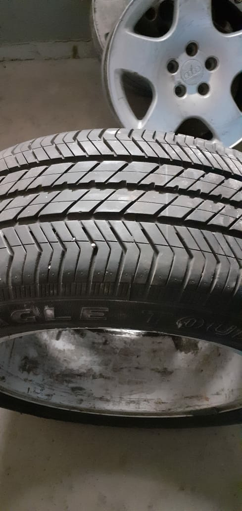 Продаю диски R17 4