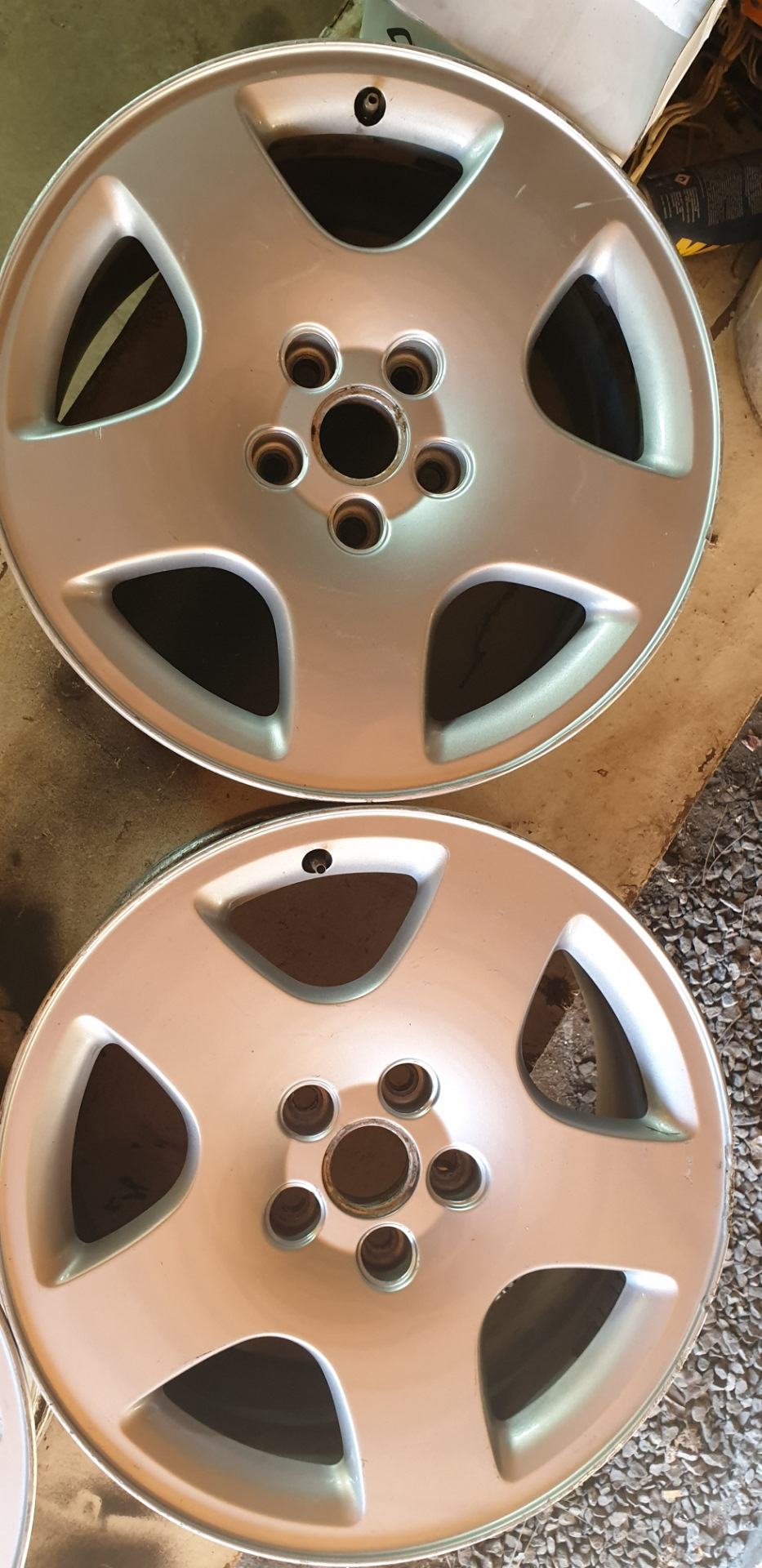Продаю диски R17 3