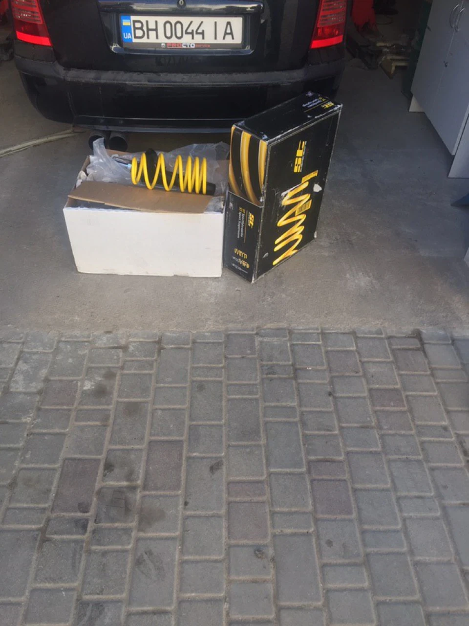 ST suspension KW