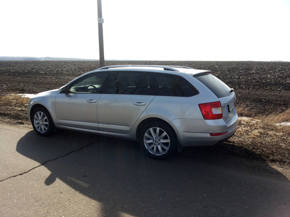 Диски REPLAY SK20 R17 та шини Hankook Ventus V12 Evo K110 215/50/17 5