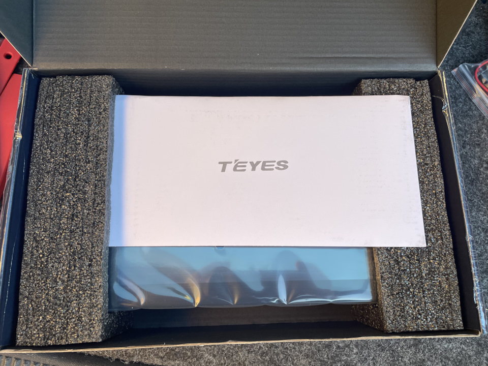 Установка магнітоли TEYES CC2L Plus + за дрібницями :) 2