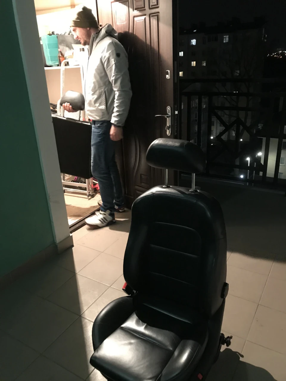 Покупка кожаного салона Топ спорт Сеат Леон