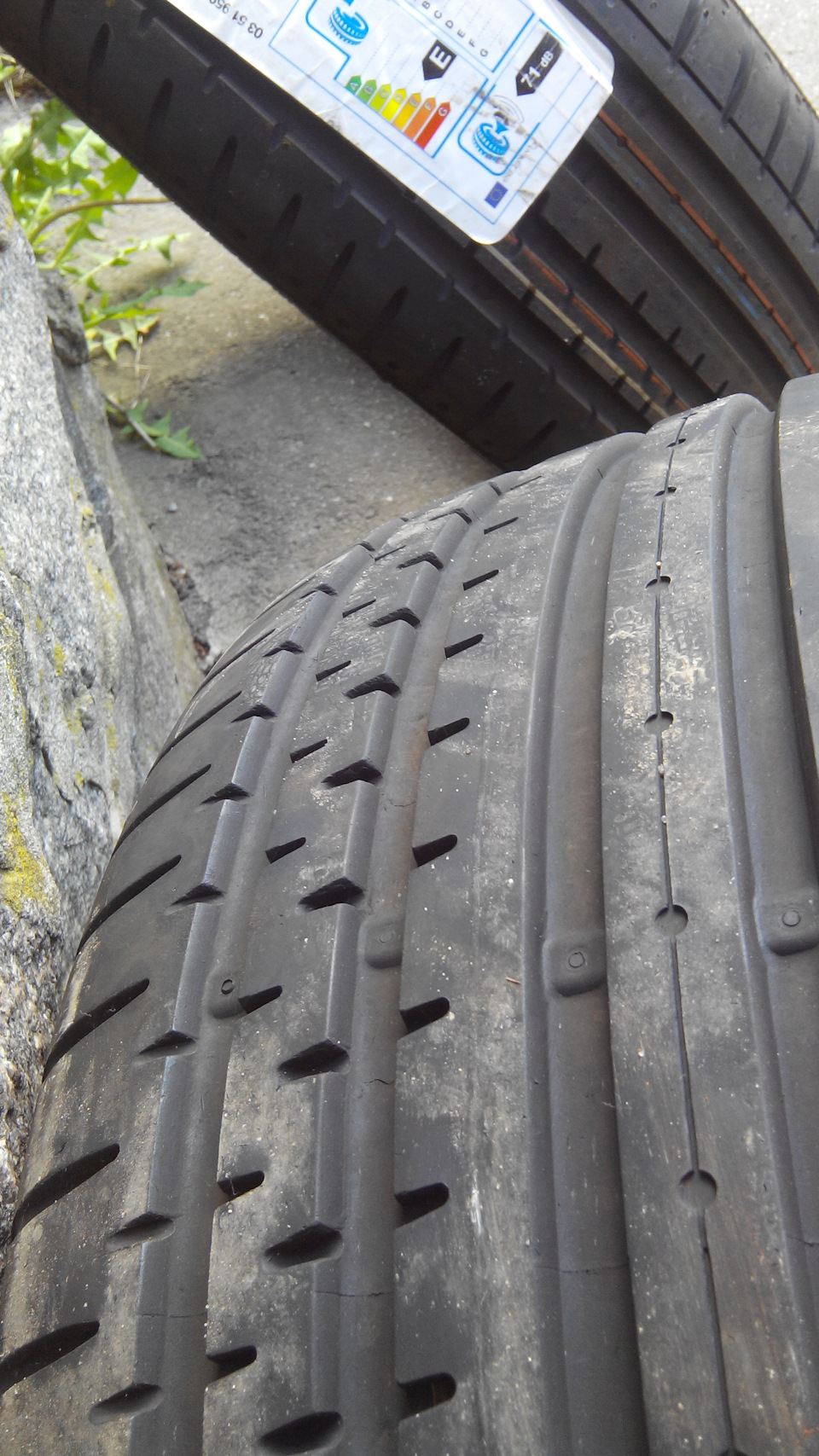 Continental ContiPremiumContact 5 16 205\55 FR 3