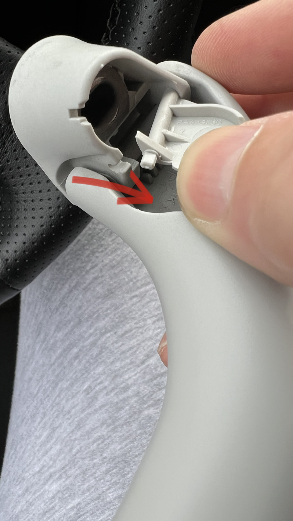 Мікроліфти салонних ручок на Octavia A5 3