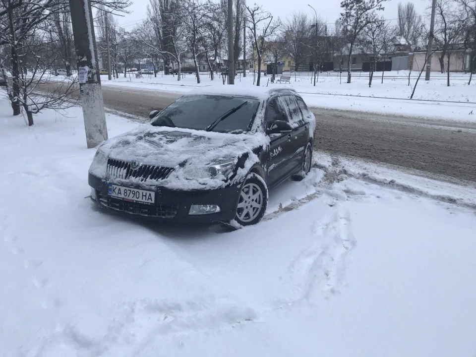 Встановлення вогнегасника у штатне місце