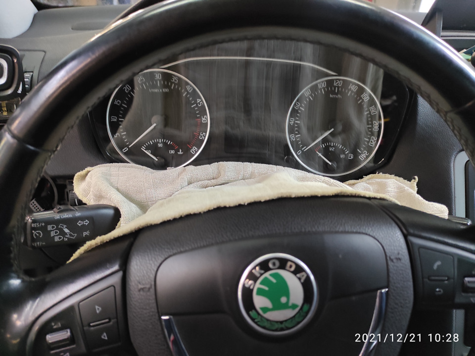 Заміна щитка приборів на 1ZO 920 843S 1