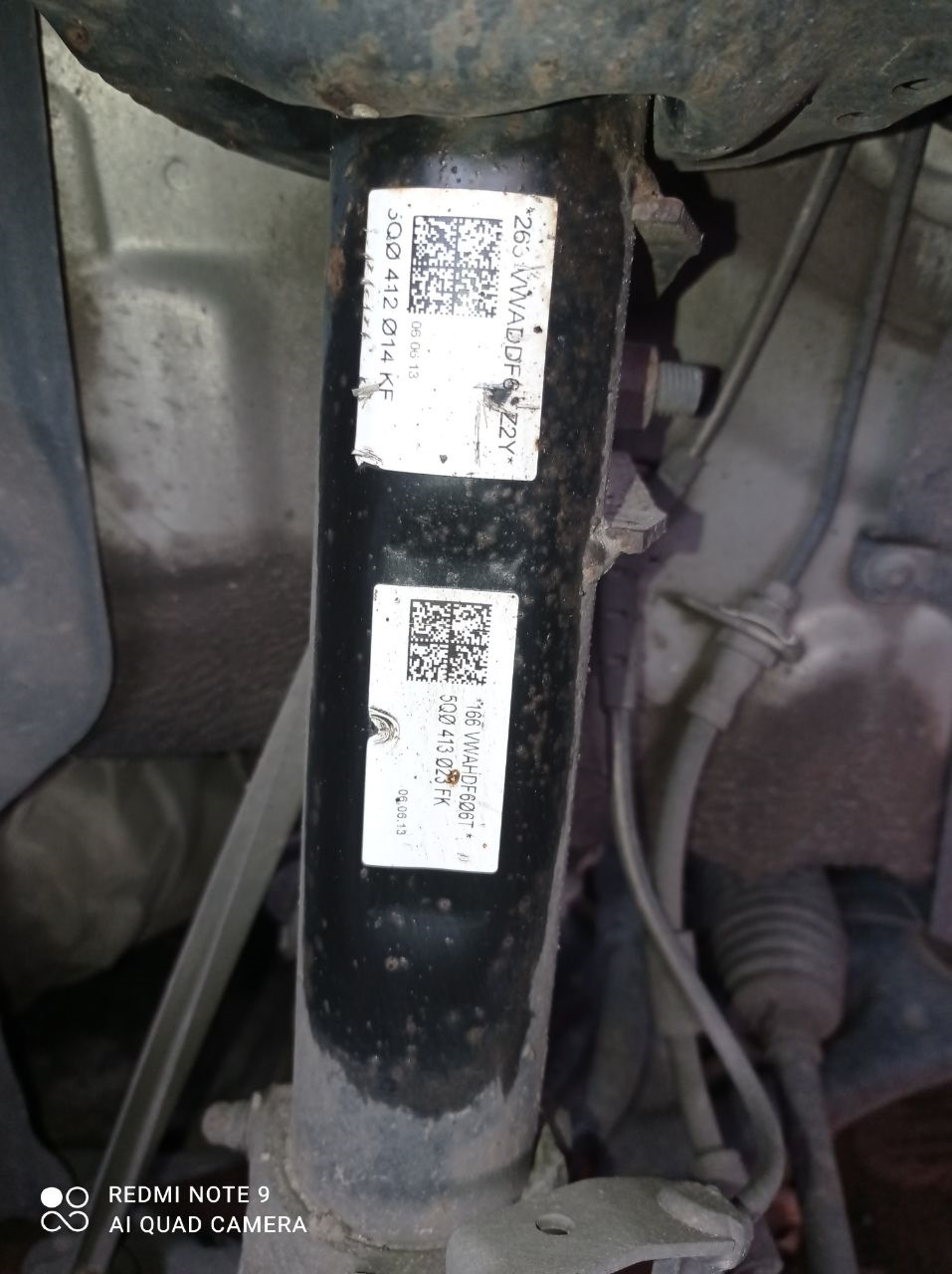 Стійки оригінал/ 220000/ 2