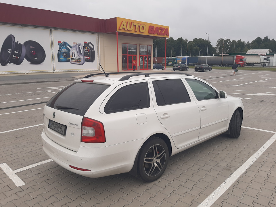 Скупився в Базі автозвуку 1