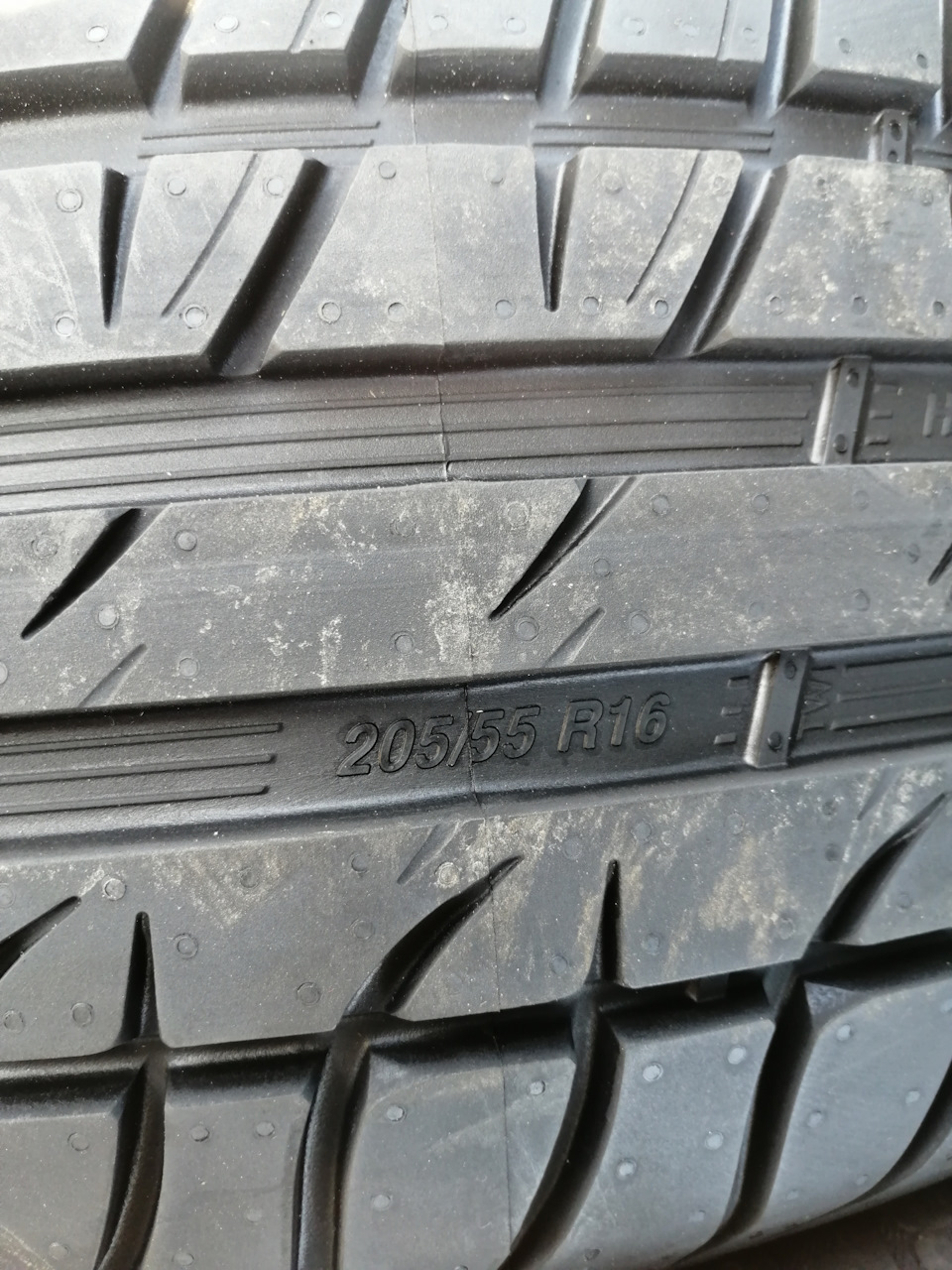 Покупка Літні шини Strial High Performance 205/55 R16 94V XL та перевзуття 4