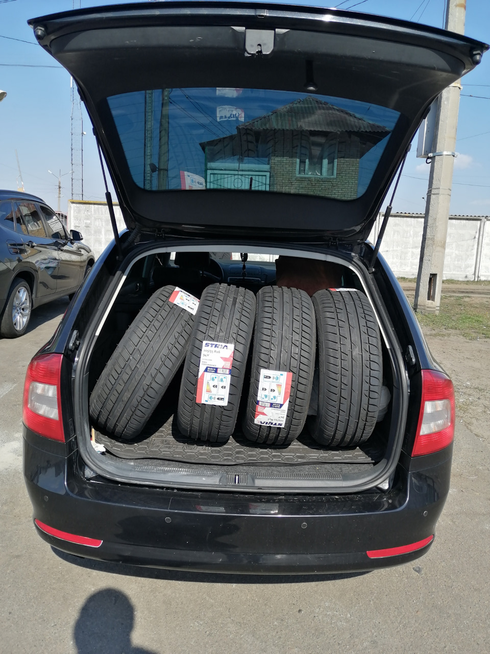 Покупка Літні шини Strial High Performance 205/55 R16 94V XL та перевзуття 2