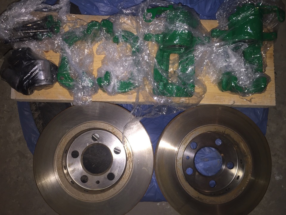 Sell: Гальма задні ВЕНТЕЛЮВАНІ Lucas 256 мм (Audi original) Репост будь ласка! 2