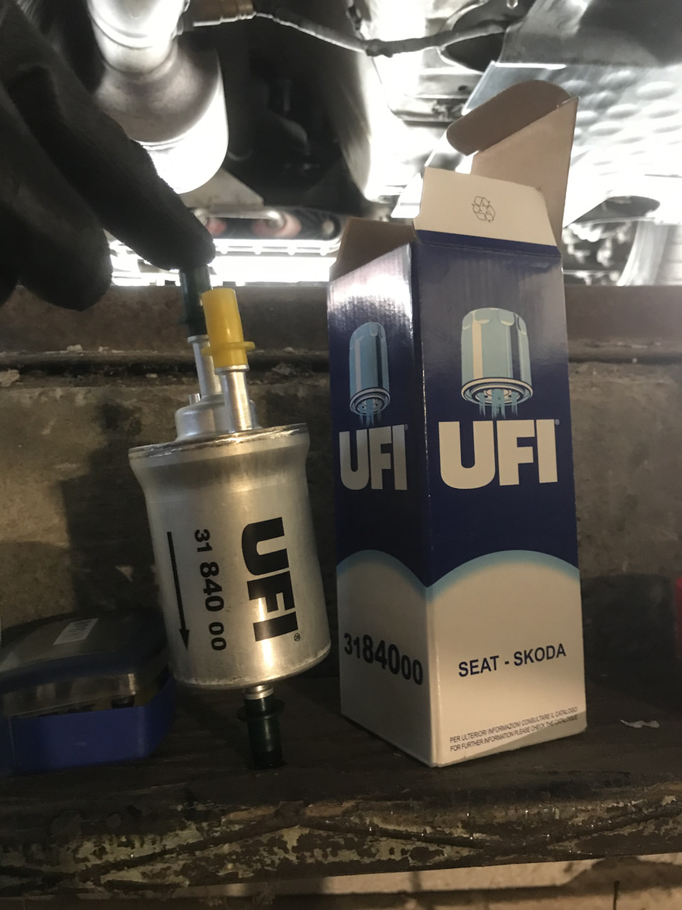 Зміна паливного фільтра UFI Skoda Octavia A5. 5