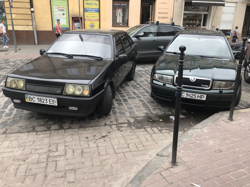 Випадкова зустріч з бувшою) 1