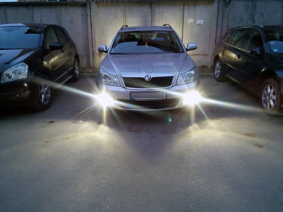 Перший тюнінг: LED в ДХО та на задній хід 1