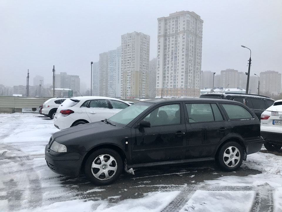 Що робити з фарами? Laurin & Klement. Help. 2