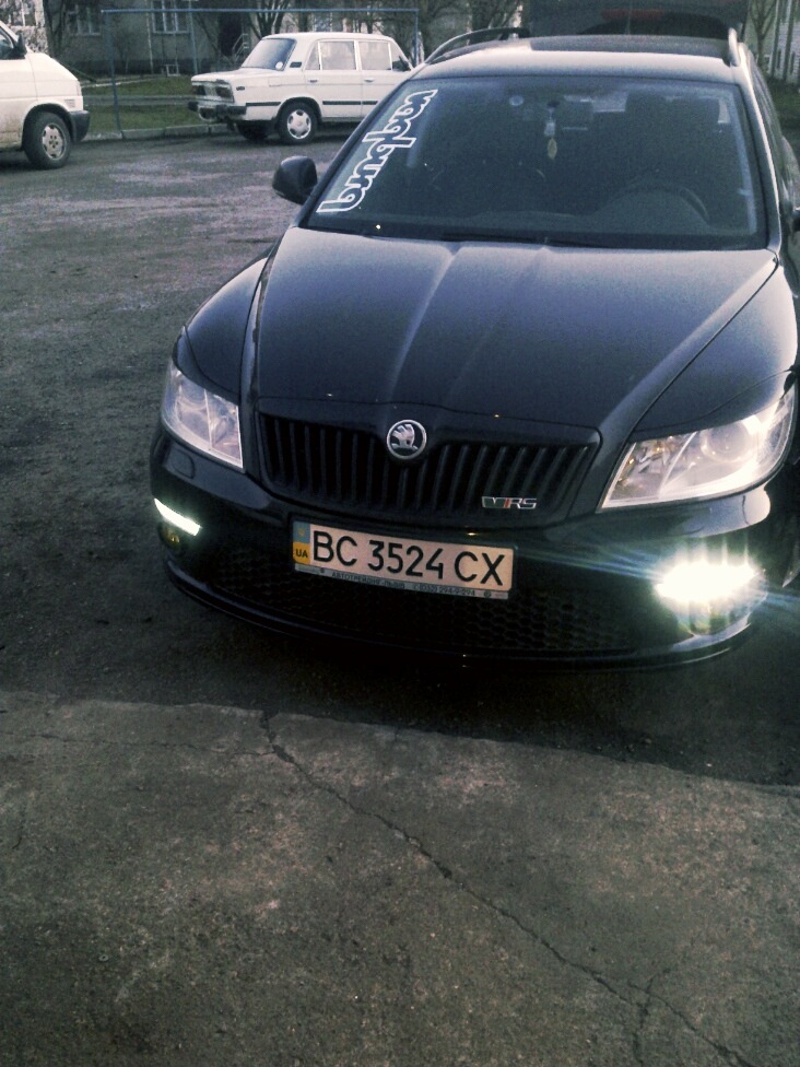 Бампер Octavia A5 RS Fl встановлений) 1