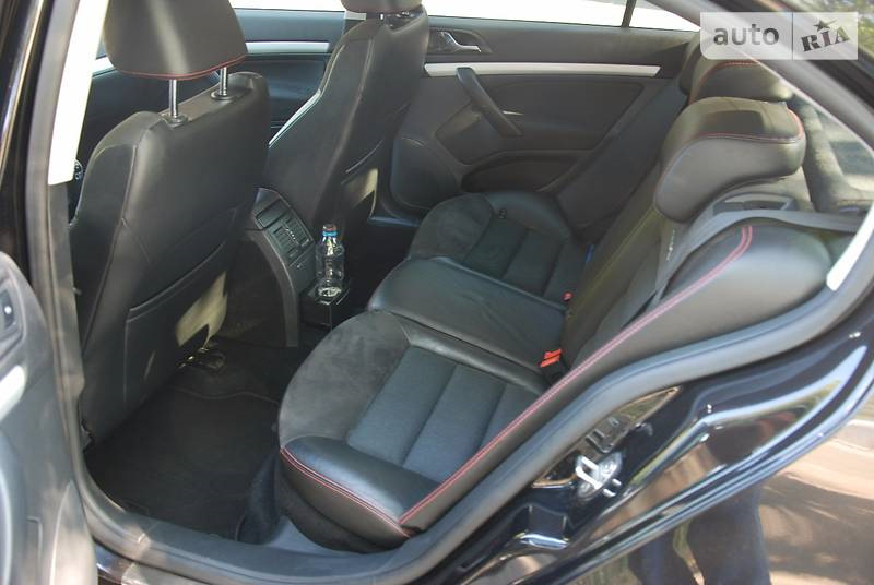Хтось готовий взяти собі такі сидіння Octavia RS Red? Погані думки, на перспективу. 3
