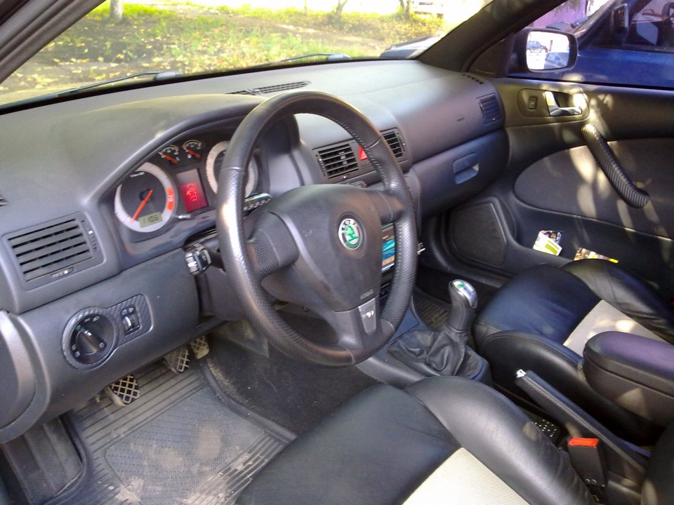 Продам своє кермо A5 VRS 1