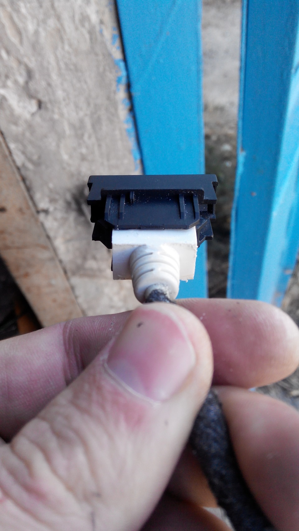 Запилив USB роз'єм замість заглушки 5