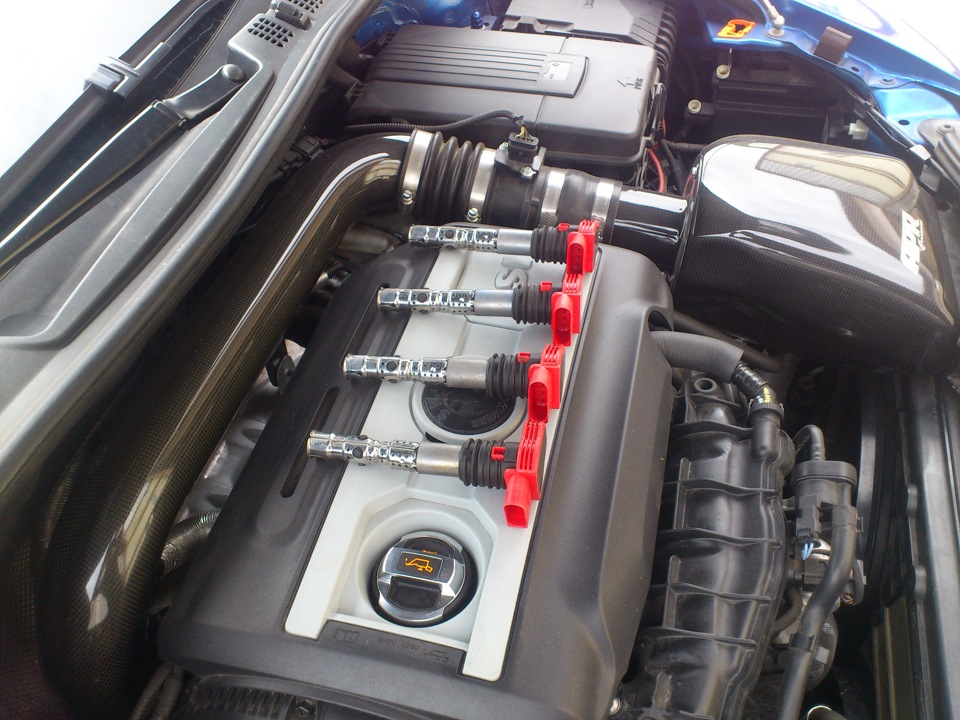 AUDI R8. Котушки +5HP 3