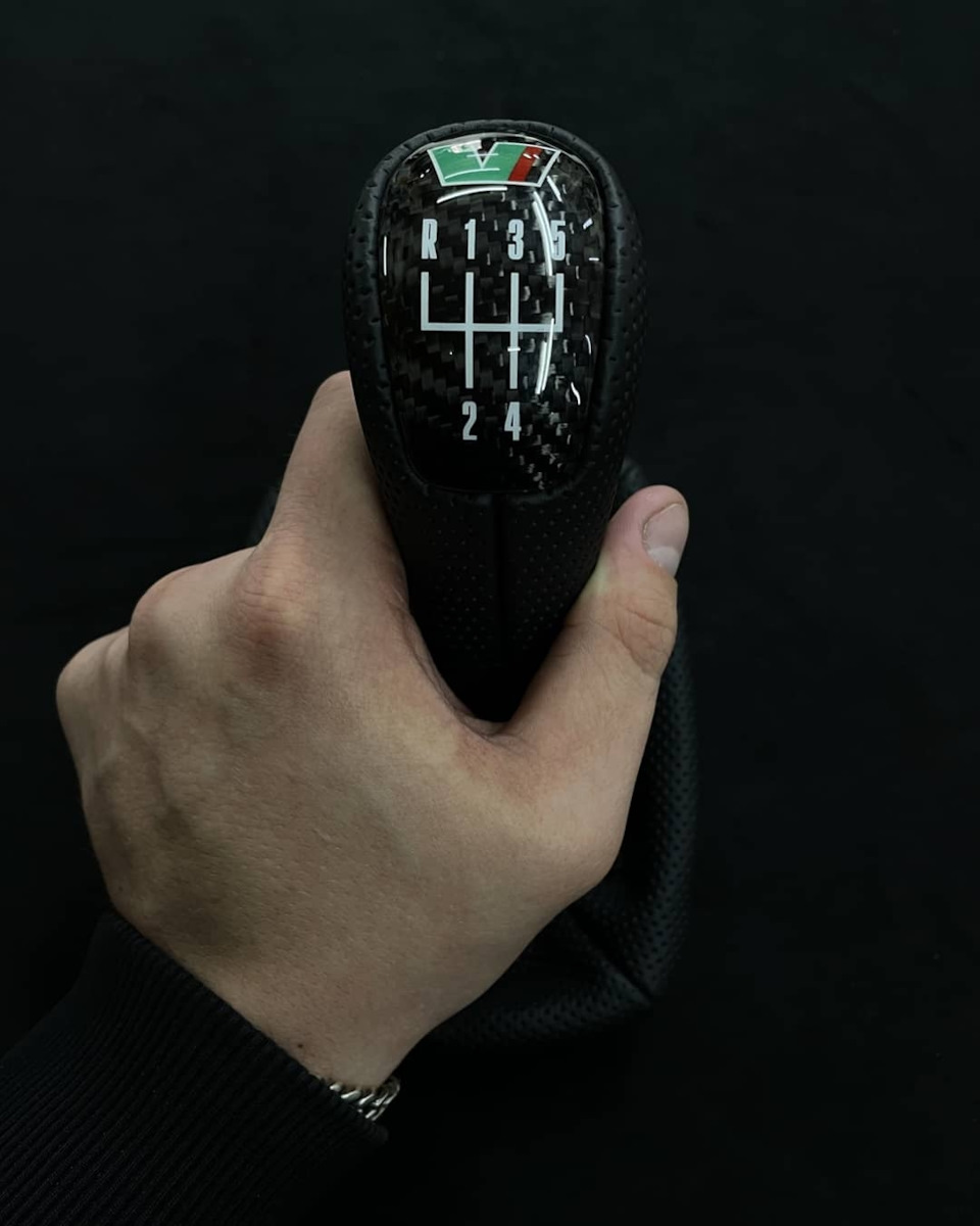 Ручка КПП RS 1