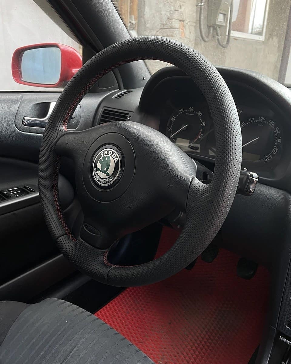 Руль Skoda Octavia RS 1