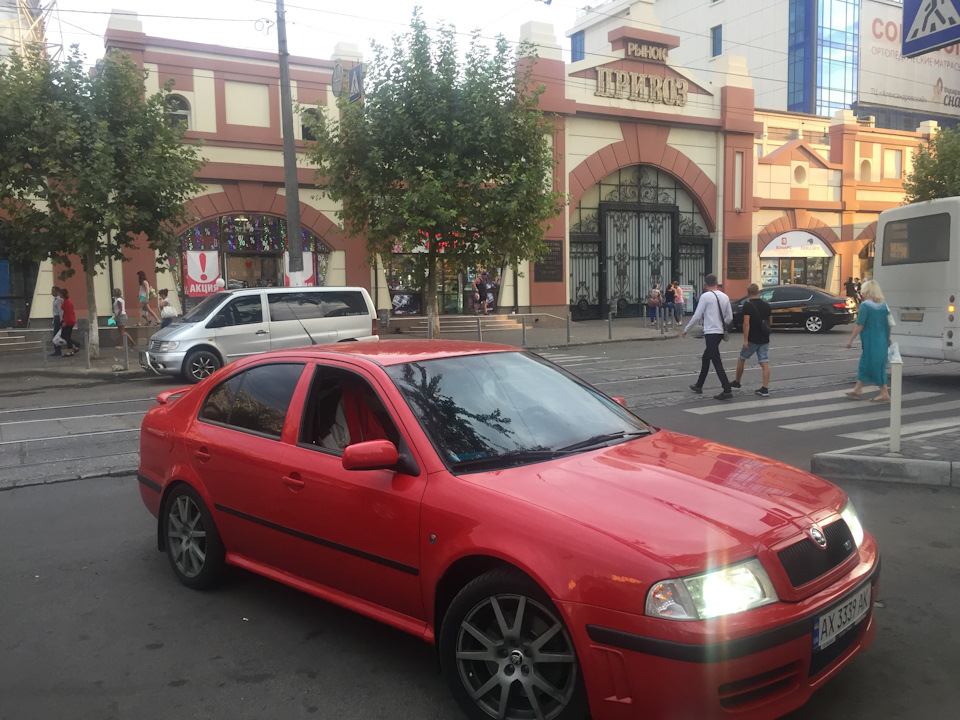 Продаж Блискавки 2