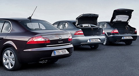 Автодоводчик багажника от Superb? 1