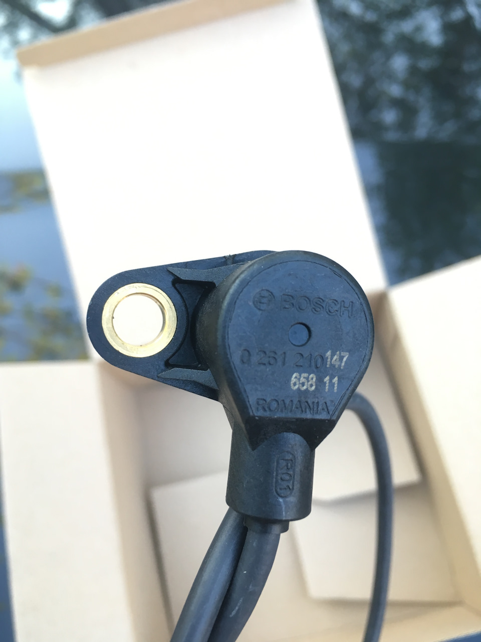 Датчик обертів двигуна G28 1