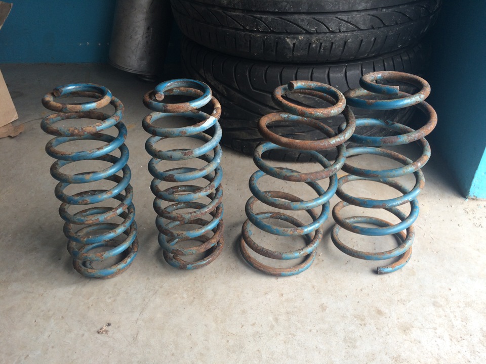Продам пружини Koni Sport 40 1