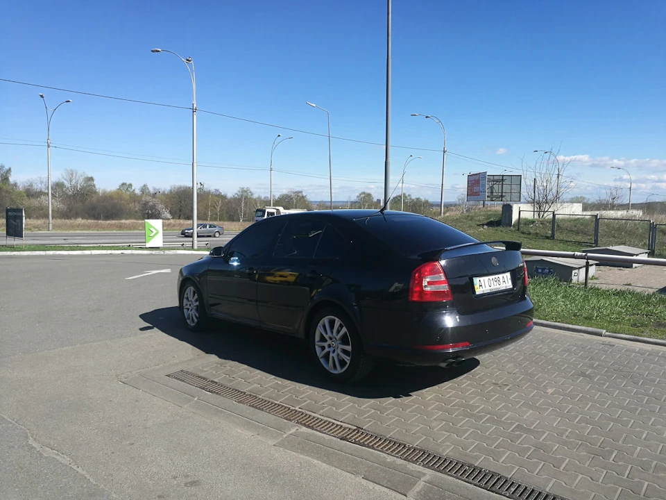 Датчик наддуву, радіатор, спойлер ...