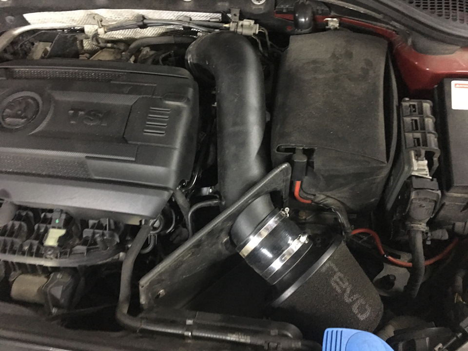 Впуск Revo Intake MQB 3